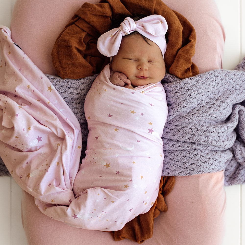 Twinkle Organic Jersey Wrap & Beanie Set